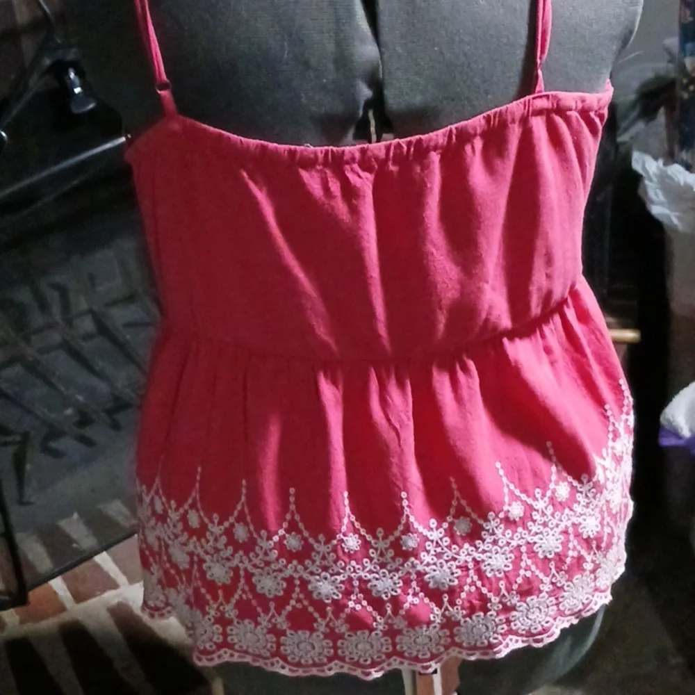 Tanktop - Picture 4 of 8